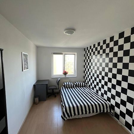 Hostel „U Sashka” وارسو المظهر الخارجي الصورة