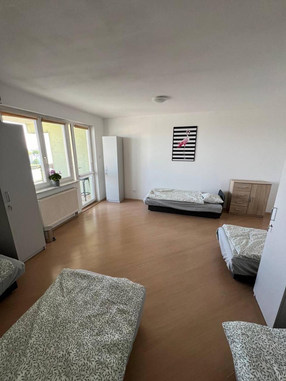 Hostel „U Sashka” وارسو المظهر الخارجي الصورة
